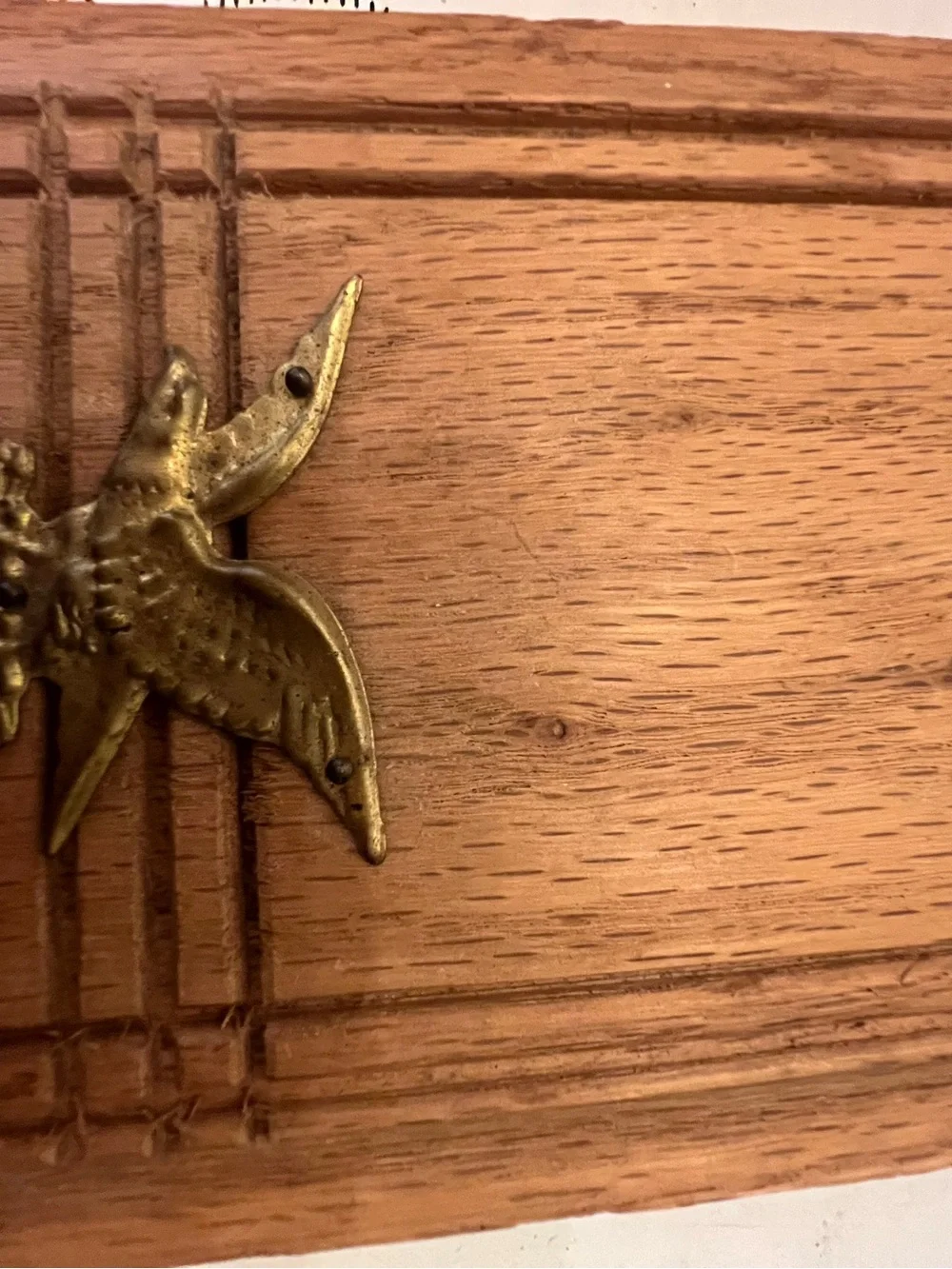 Vintage Wood Grocery List Holder w/ Brass Eagle & Notepad Wall Mount